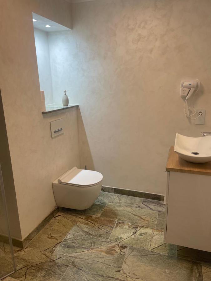 Apartament 1 Lalelelor Nasaud ภายนอก รูปภาพ